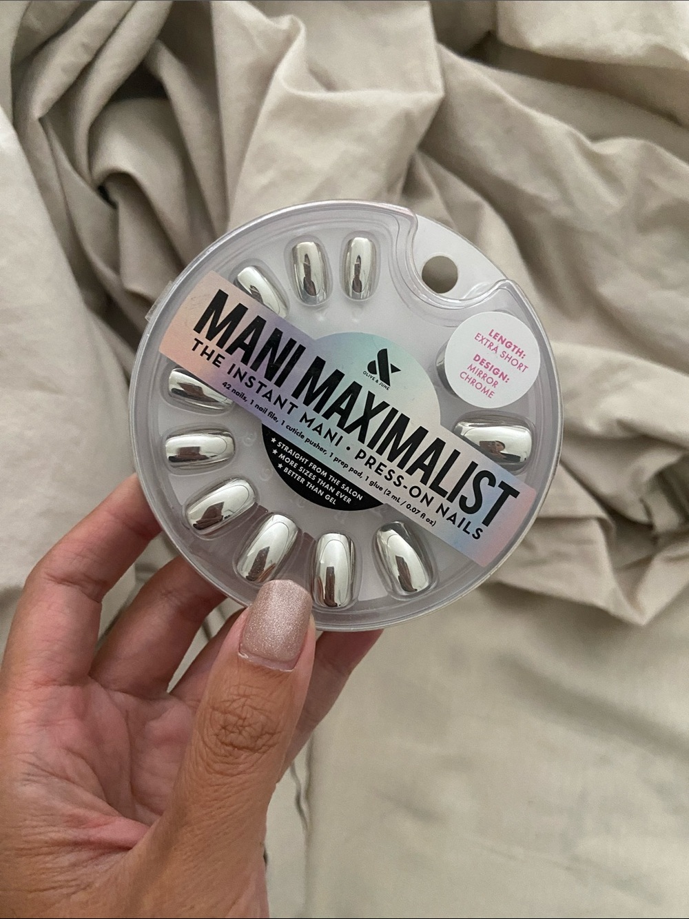 Manni Maximalist Instant Press-On Nails — Silver Chrome